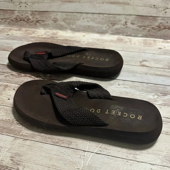 Rocket Dog Flip Flops Women’s Size 9 Men’s Size 7.5 Beach Pool Brown Thongs - Picture 6 of 7